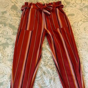 Cropped pants